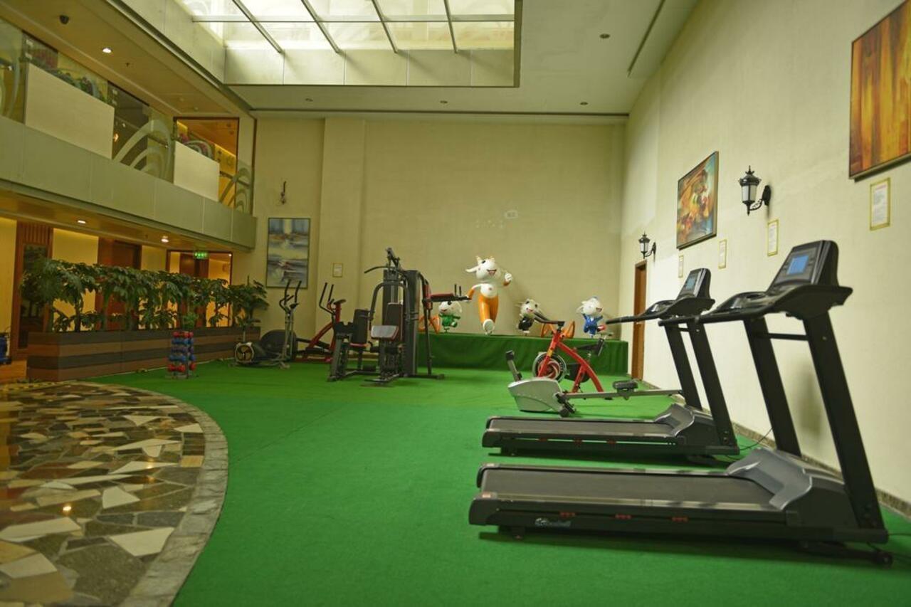 Vili International Hotel Guangzhou Buitenkant foto