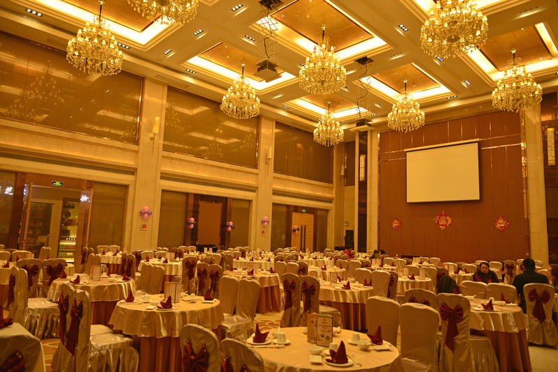 Vili International Hotel Guangzhou Buitenkant foto