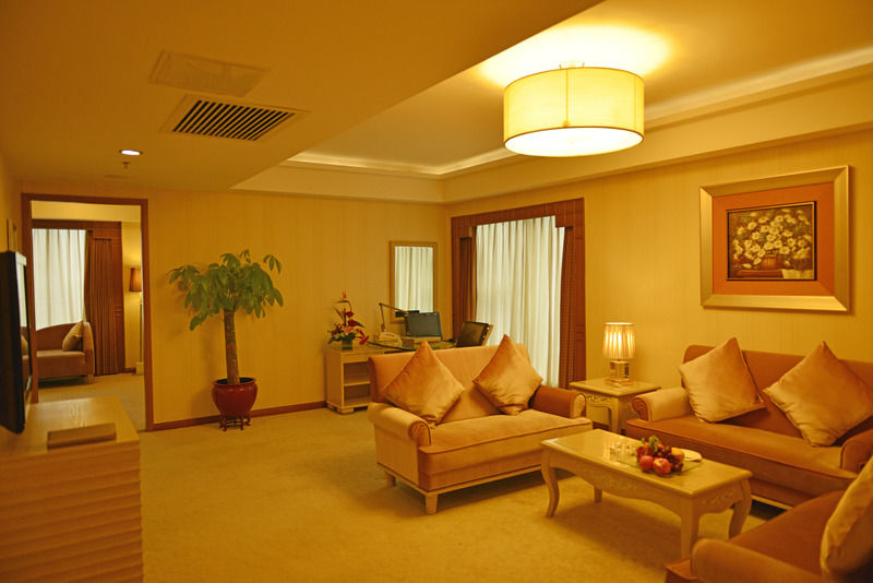 Vili International Hotel Guangzhou Buitenkant foto