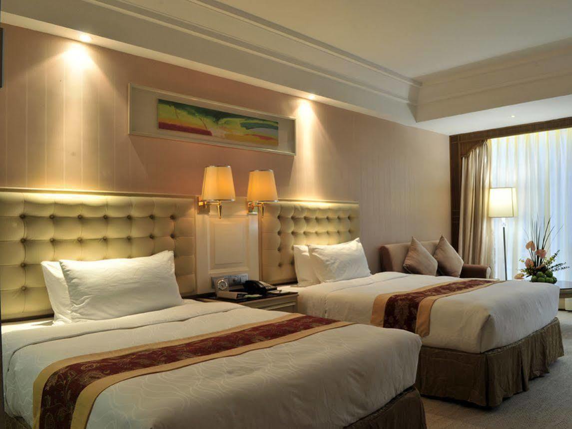 Vili International Hotel Guangzhou Buitenkant foto