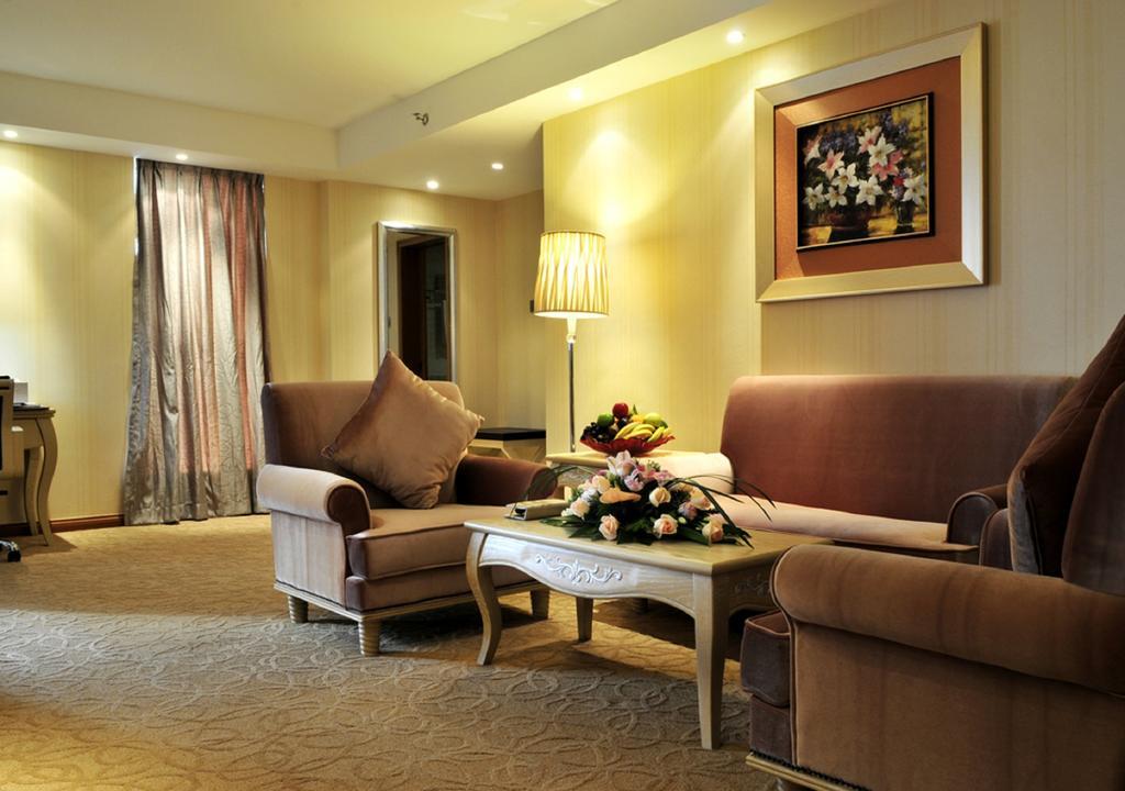 Vili International Hotel Guangzhou Buitenkant foto